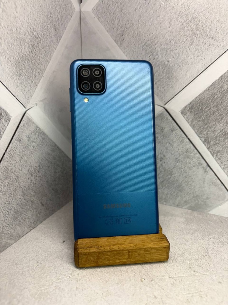 Смартфон Samsung A12 3/32