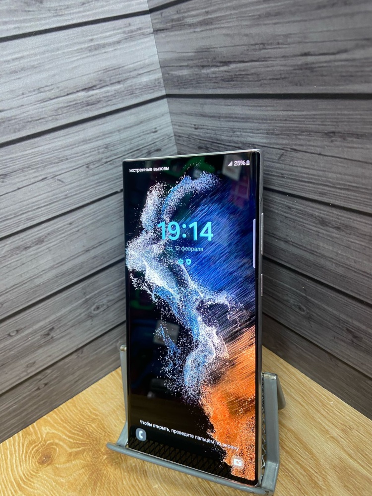 Смартфон Samsung S22 Ultra 12/256