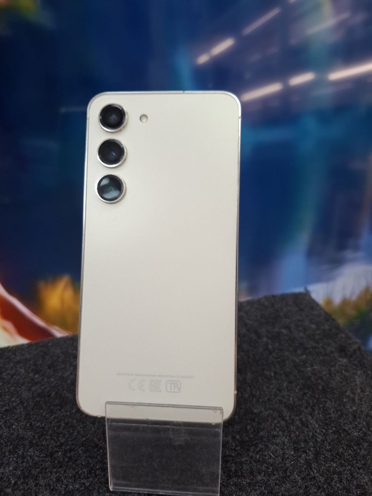 Смартфон Samsung S23 128ГБ