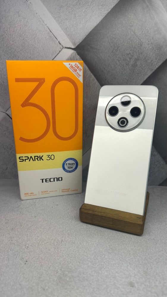 Мобильный телефон Tecno spark 30 8/128