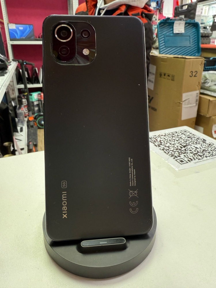 Смартфон Xiaomi MI 11 Lite 5G 8/128GB