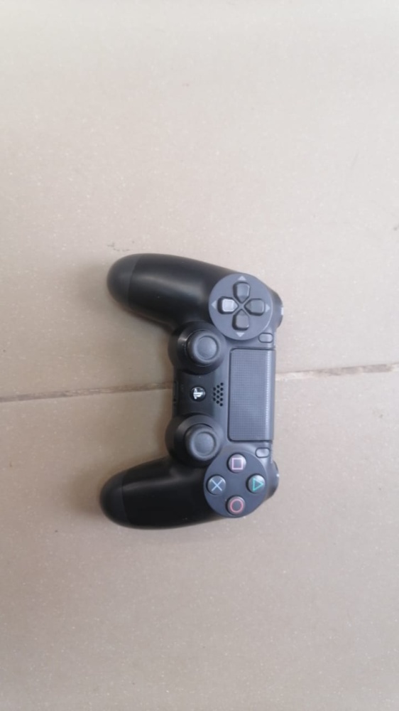 Геймпад PS4