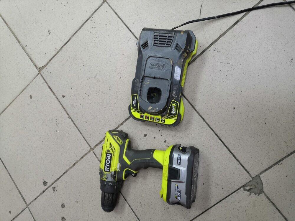 Шуруповерт RYobi R18pd3