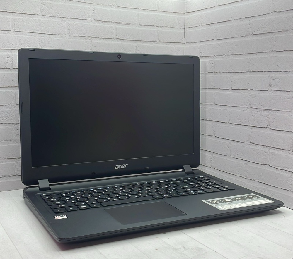 Ноутбук Acer es1-523