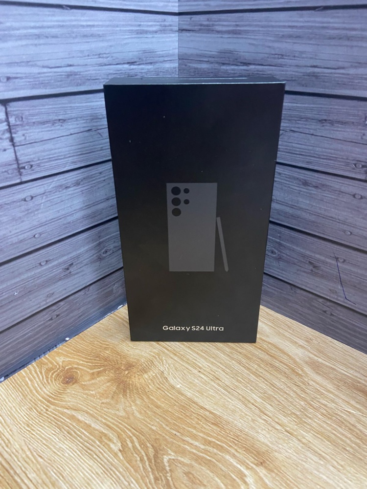 Смартфон Samsung S24 ultra 12.256
