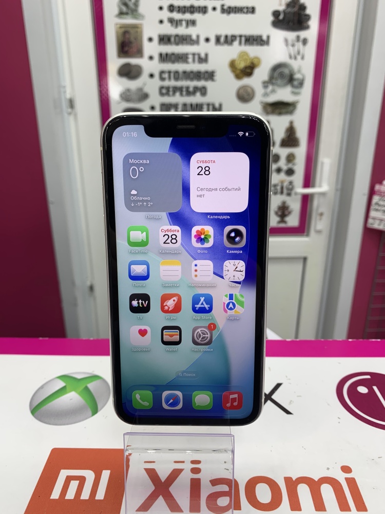 Смартфон iPhone 11 128 Gb
