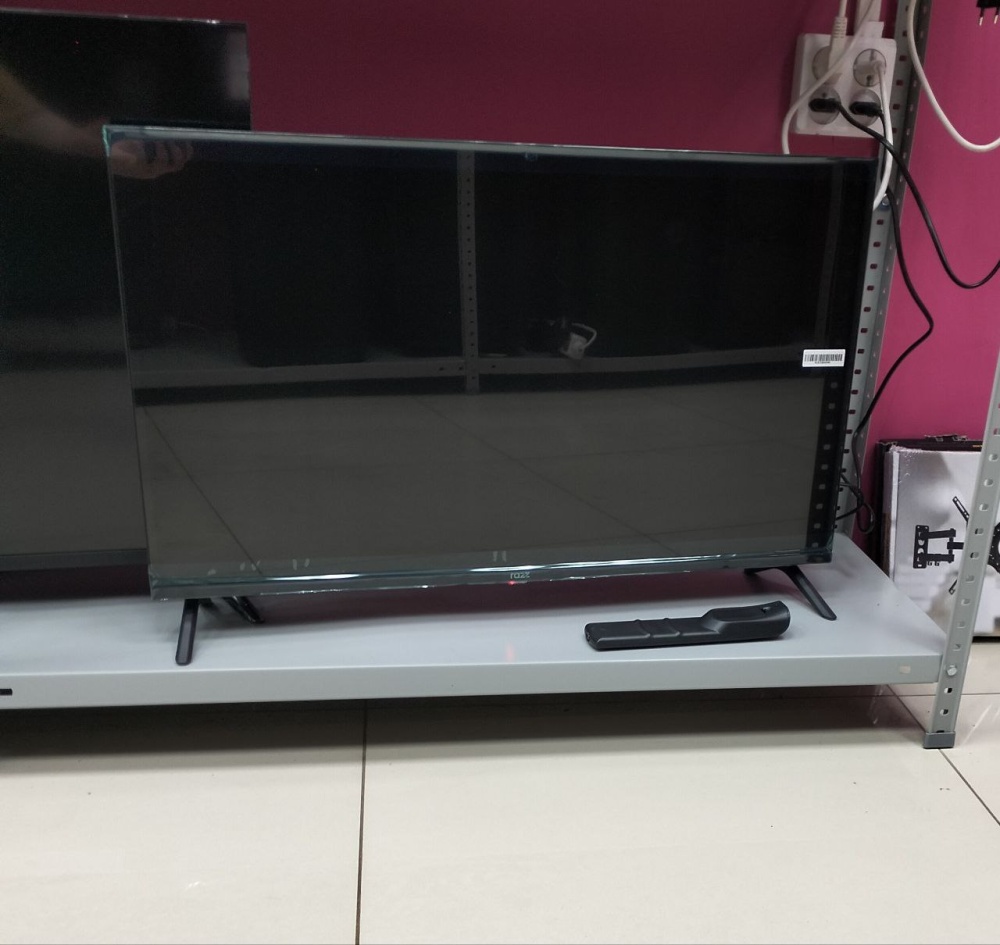 Телевизор RAZZ HH32H26F