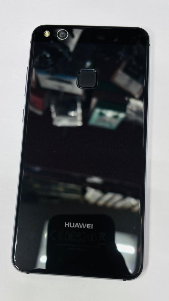 Смартфон Huawei P10 Lite 3/32