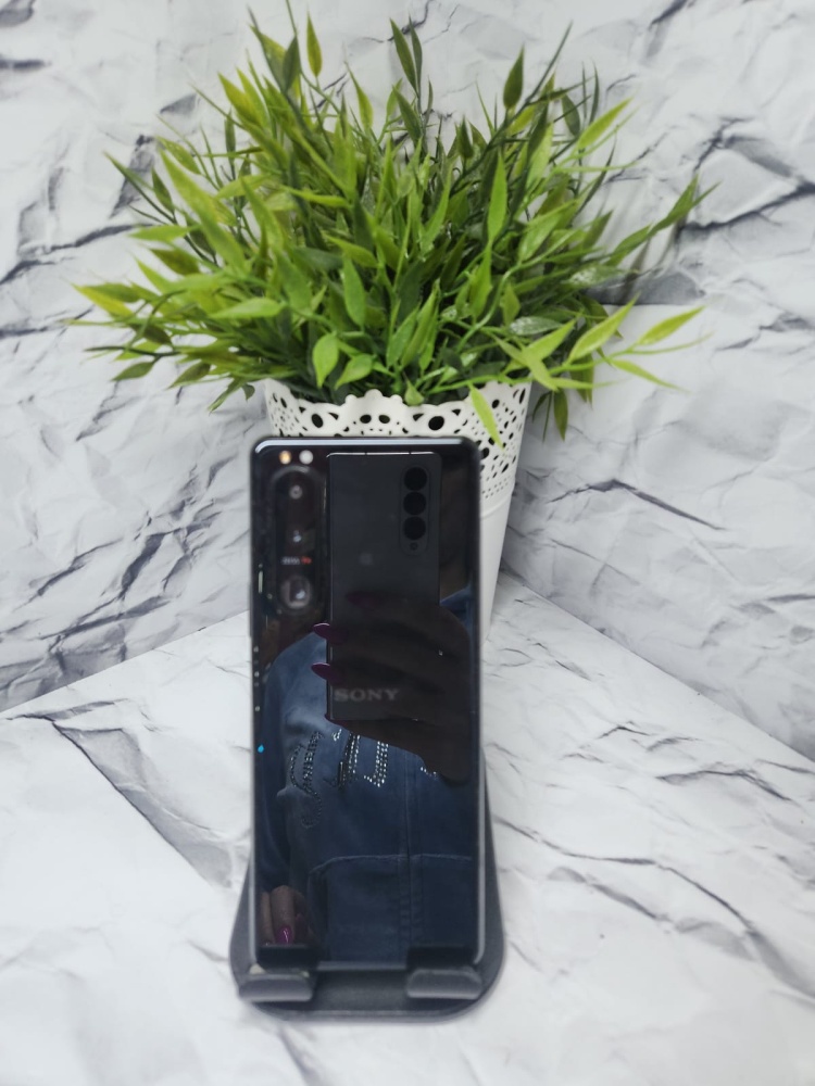 Мобильный телефон Sony Xperia 5 III