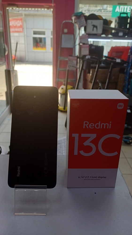 Смартфон Xiaomi Redmi 13C 4\128