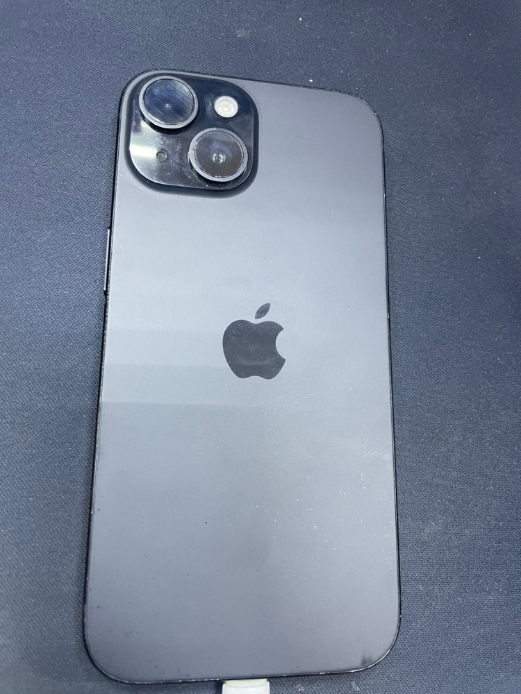 Смартфон iPhone 15 128Gb