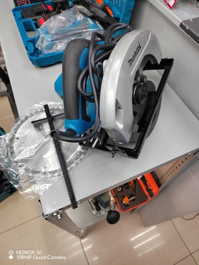 Циркулярная эл. пила Makita