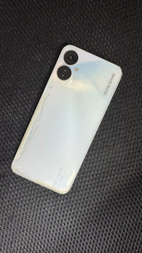 Мобильный телефон Tecno spark 9 pro 4/128