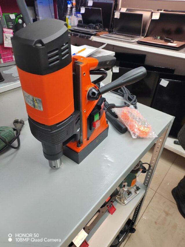 Сверлильный станок магнитный  MESSED DX-35