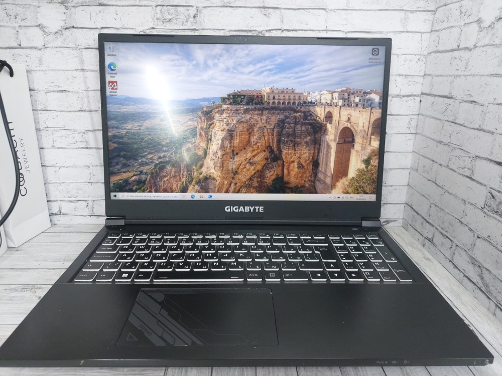 Ноутбук Gigabyte G5 i5-12/512/16/3050(4)