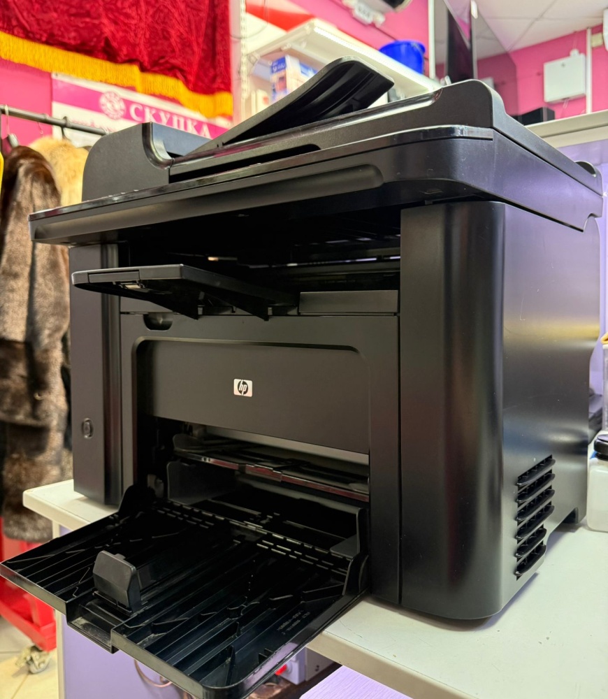 МФУ HP СE538A