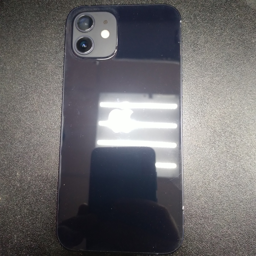 Смартфон iPhone 12 64 Gb