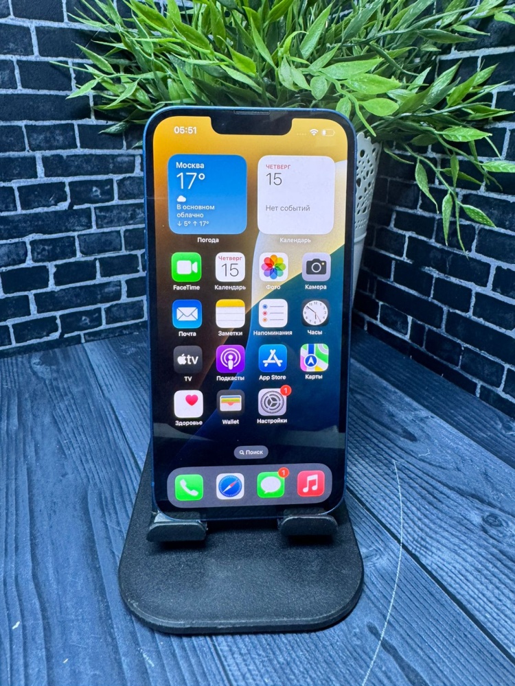Смартфон iPhone 13 256 Gb