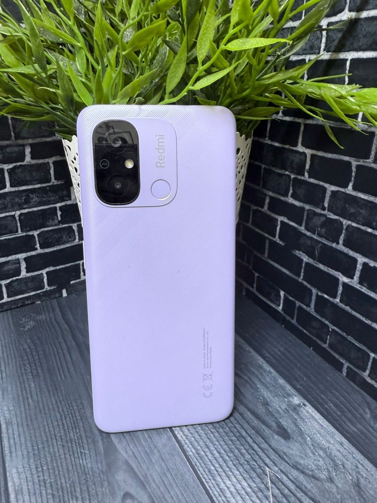 Смартфон Xiaomi Redmi 13C 3-64