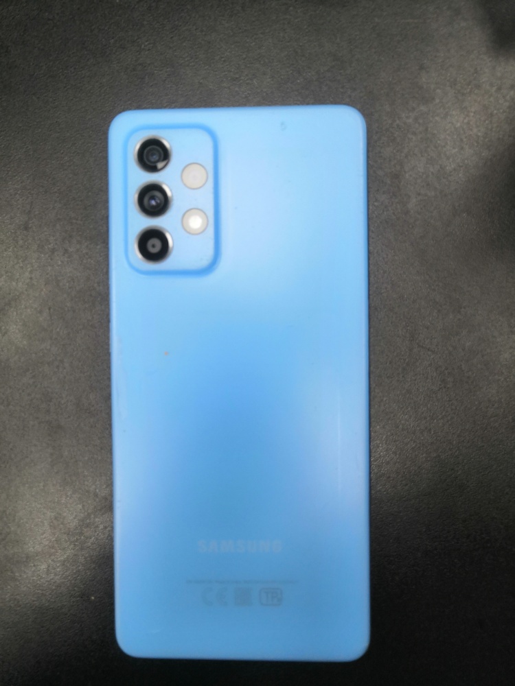 Смартфон Samsung A52