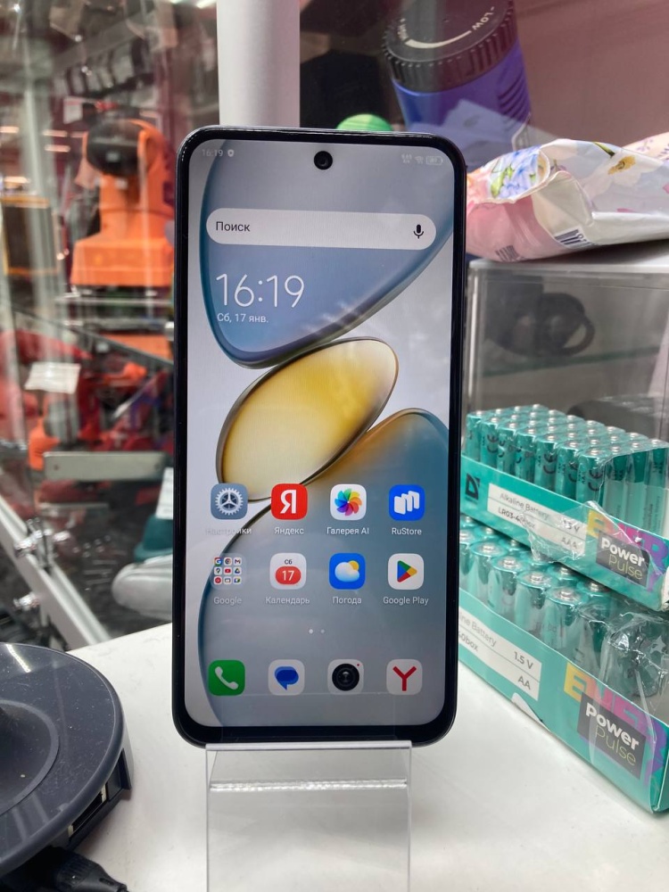 Смартфон Techo Spark Go 1 3 \ 65