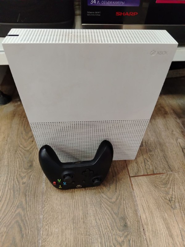 Игровая приставка XBOX ONE S 500 Гб