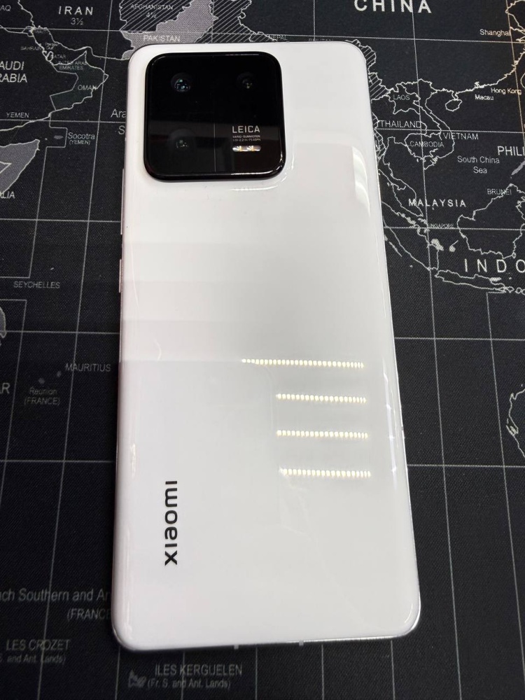 Смартфон Xiaomi 13 Pro 12/512Gb