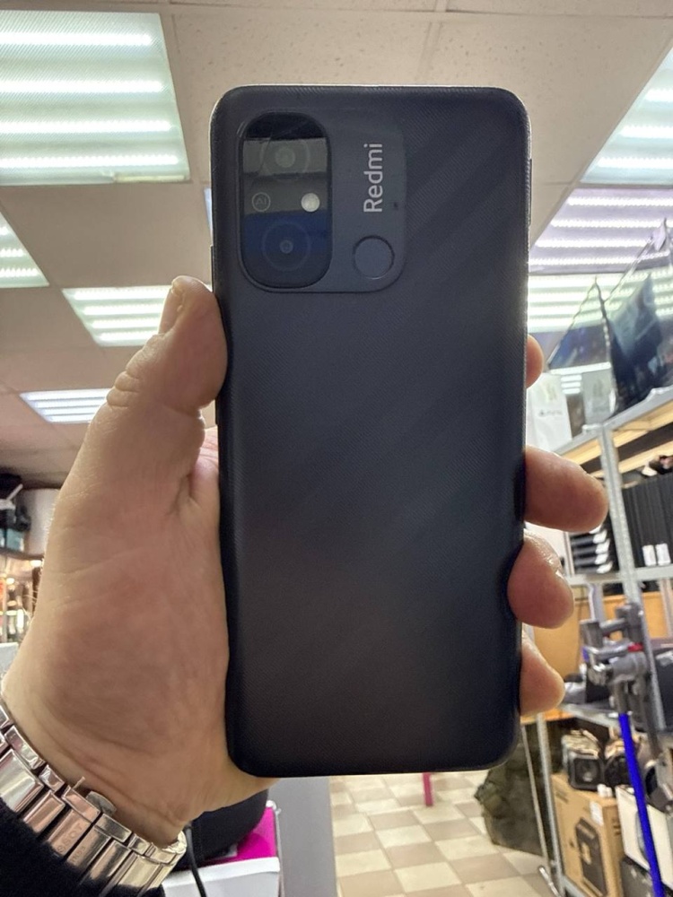 Смартфон Xiaomi Redmi 12C