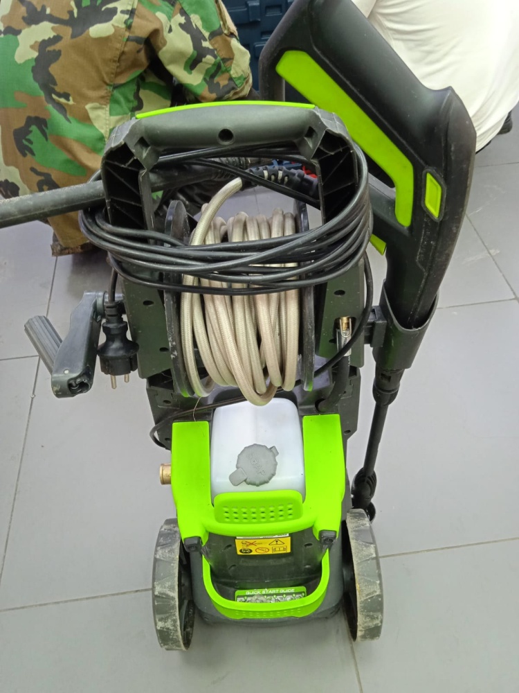 Мойка высокого давления  greenworks g5