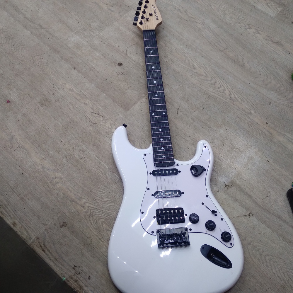 Гитара  rOCKDALE