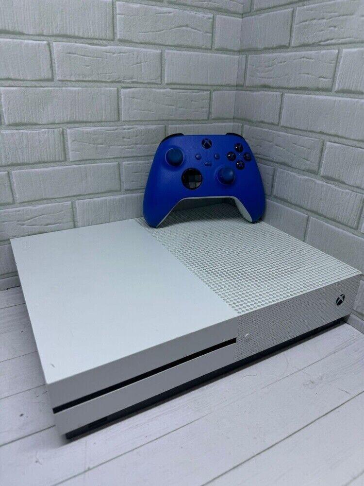 Игровая приставка XBOX ONE S 1tb