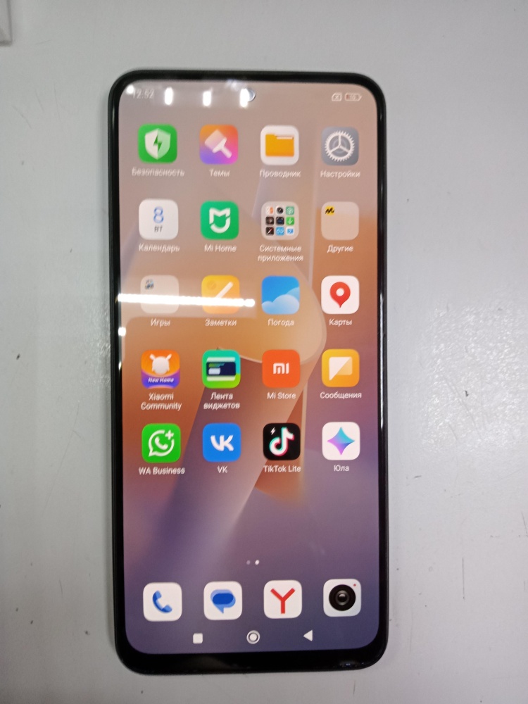 Смартфон Xiaomi Redmi note 12