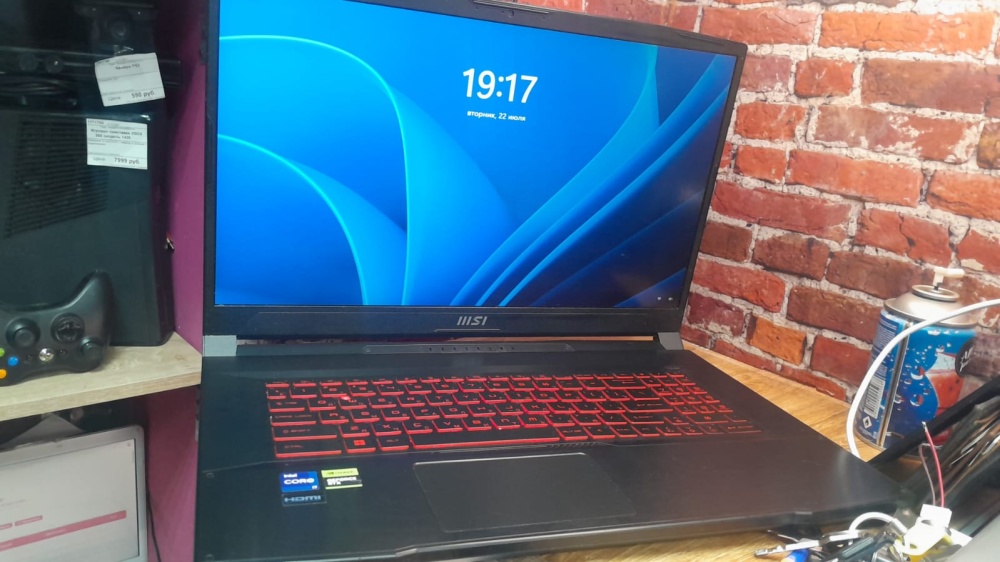 Ноутбук MSI gf 76