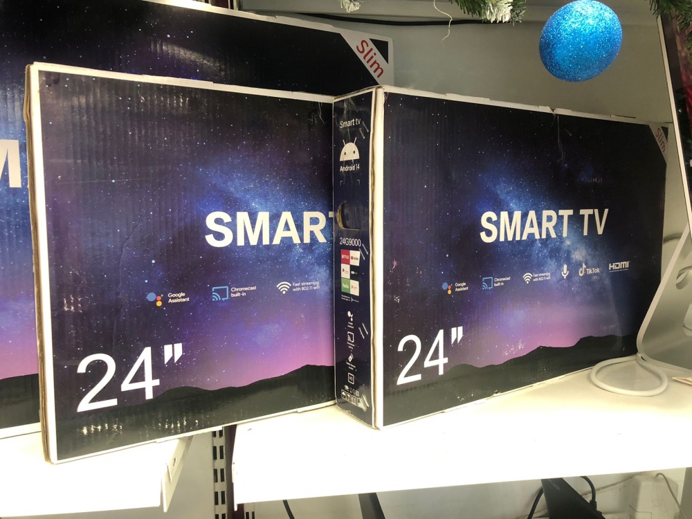 /Телевизор Smart 24*