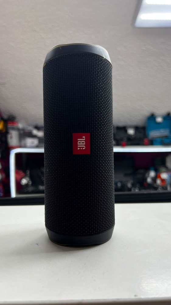 Акустика JBL Flip 4
