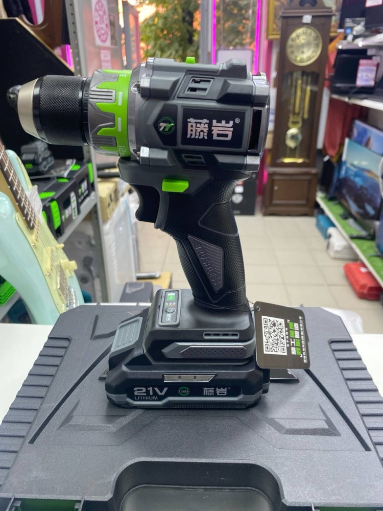 Шуруповерт Tenyn ex18d
