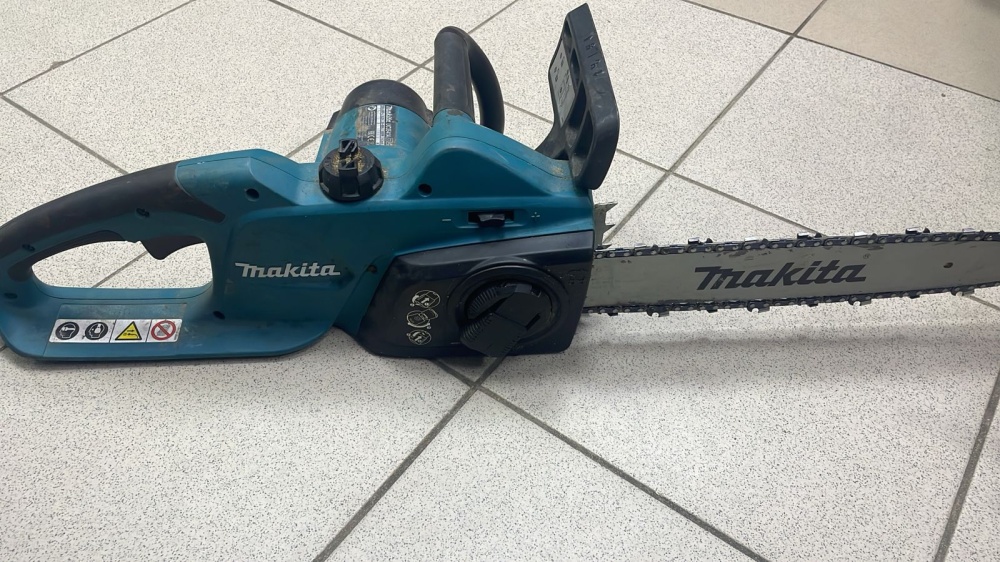 Цепная электропила Makita 3541