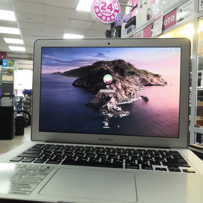 Ноутбук Macbook Air i5/4/240