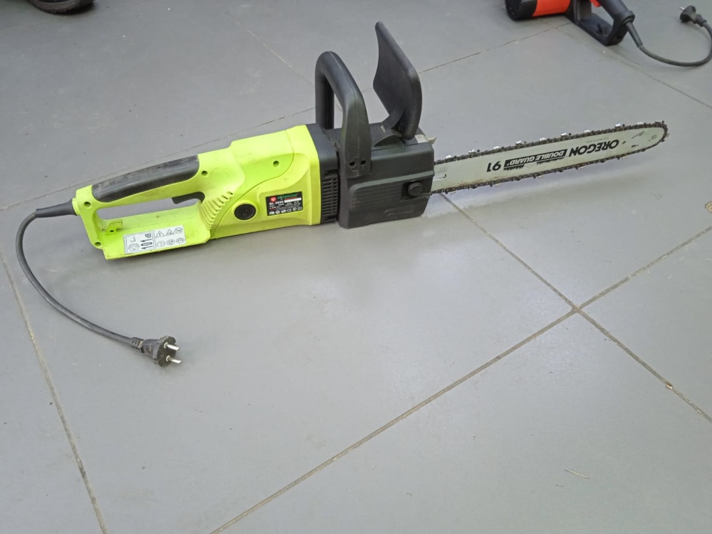 Цепная электропила Greenline gl4020