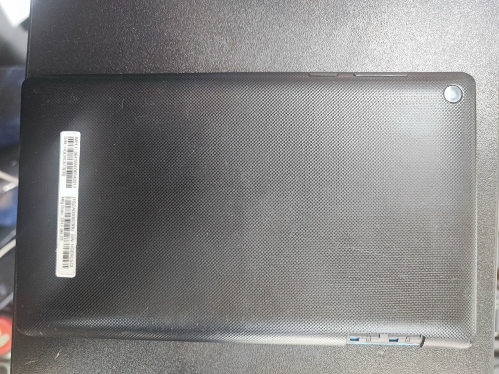 Планшет Lenovo Pad TB3