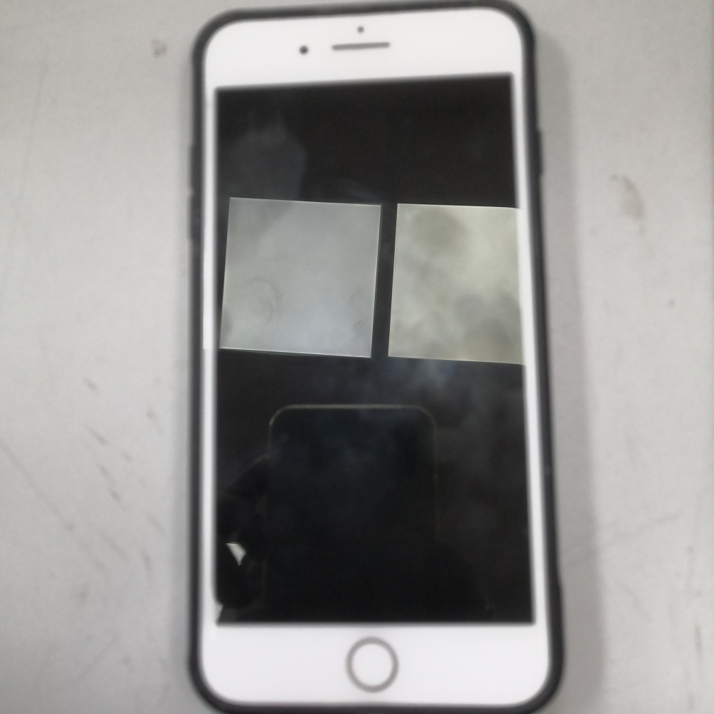 Смартфон iPhone 8+ 64 Gb