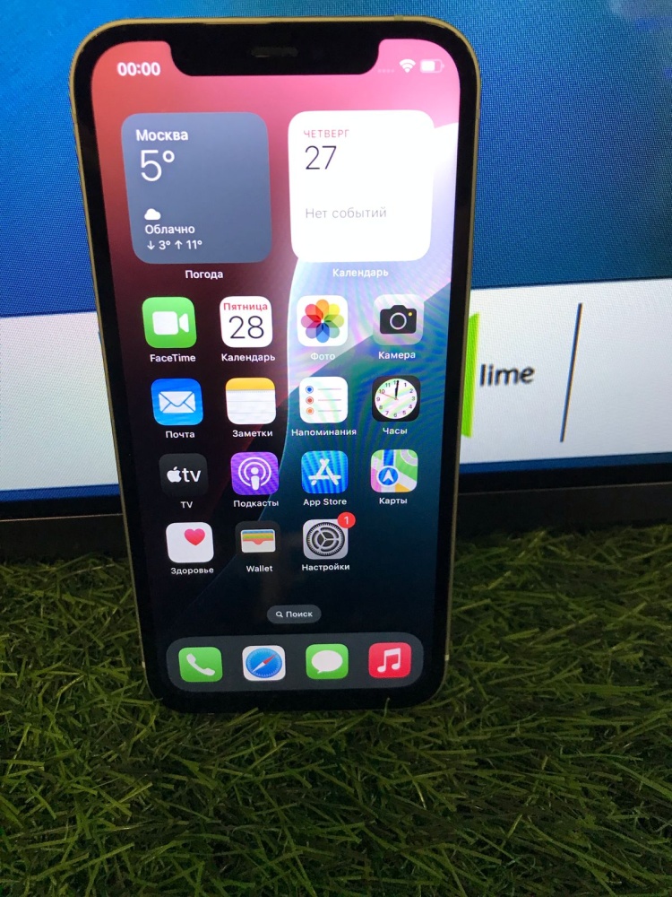Смартфон iPhone 12 64 Gb