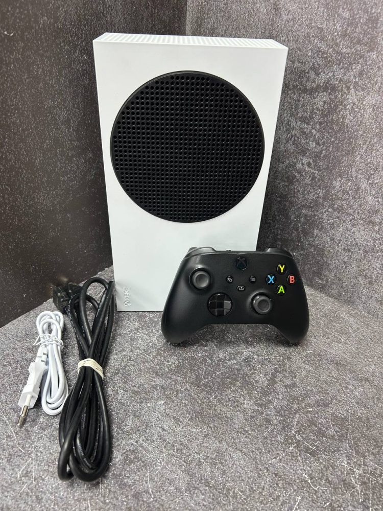 Игровая приставка XBOX Series S