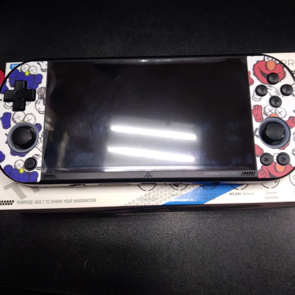 Игровая приставка trimui pro