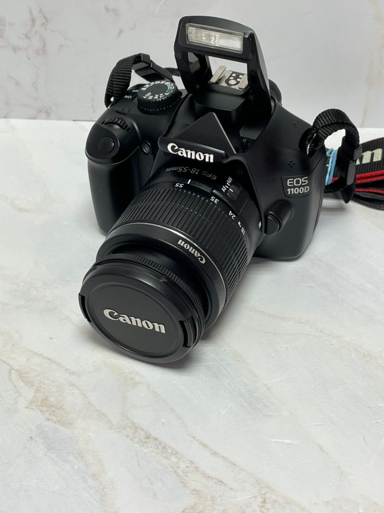 Фотоаппарат Canon 1100D