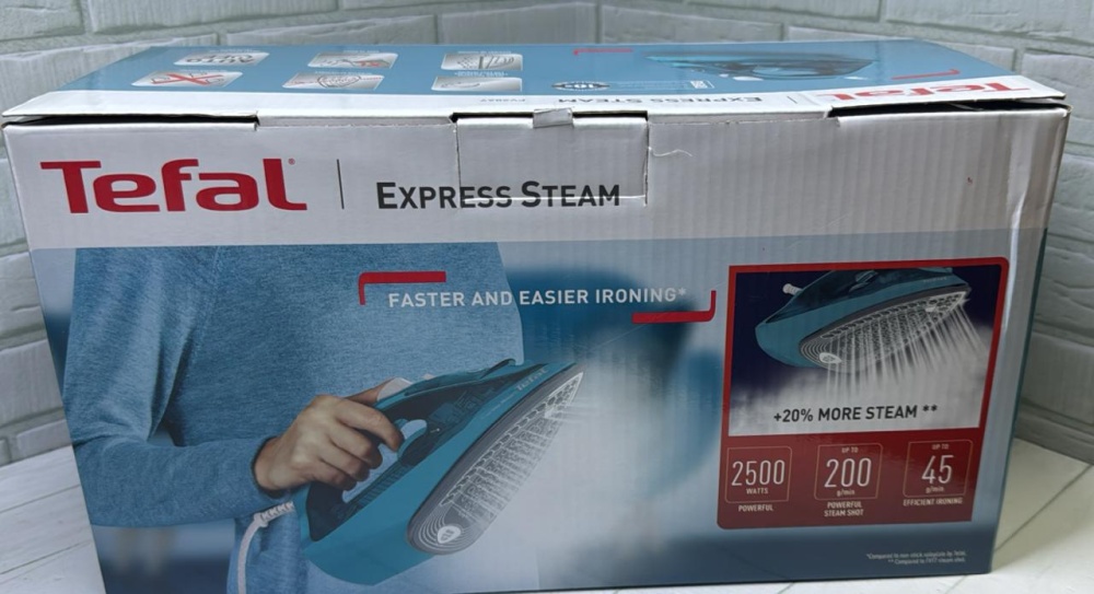 Утюг TEFAL  REF FV2867