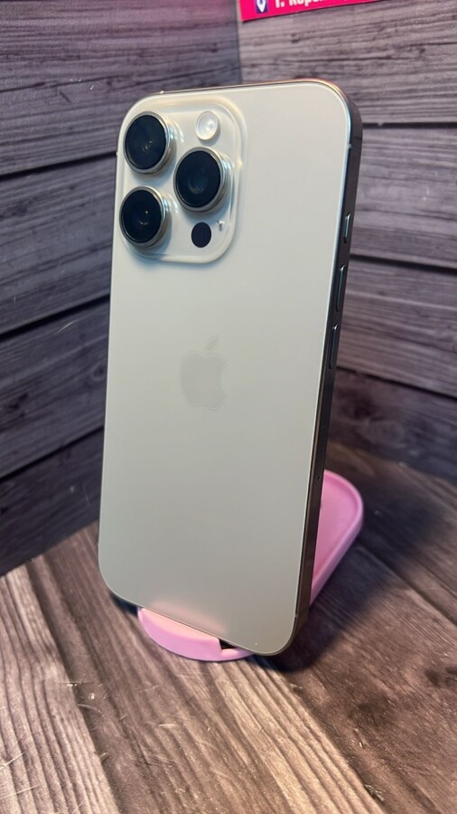 Смартфон iPhone 16 PRO 256 92%
