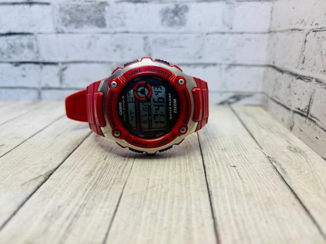 Часы Casio  wv-200e