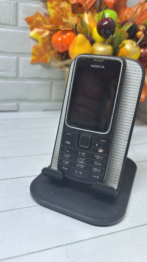 Мобильный телефон Nokia 6500s