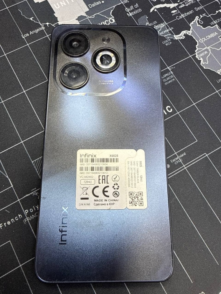 Мобильный телефон Infinix Smart 8 128Gb